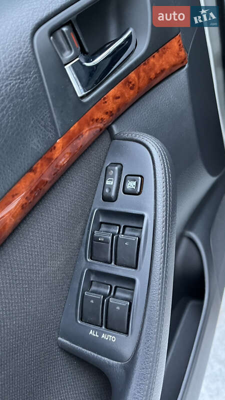 Седан Toyota Avensis 2005 в Ровно фото 15 Седан Toyota Avensis 2005 в Ровно