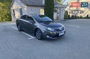 Седан Toyota Avensis 2013 в Вінниці