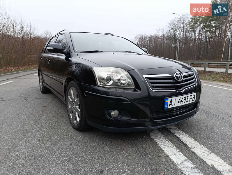 Універсал Toyota Avensis 2008 в 