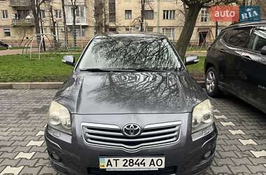 Седан Toyota Avensis 2008 в Івано-Франківську