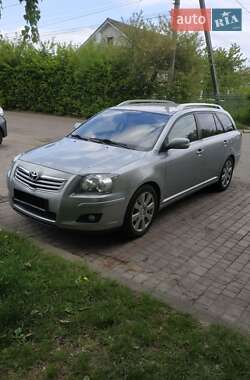 Універсал Toyota Avensis 2007 в Сокалі
