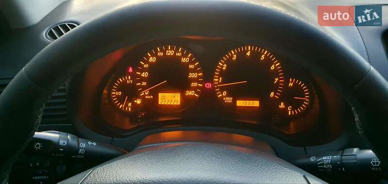 Седан Toyota Avensis 2006 в Дніпрі