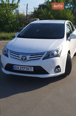 Седан Toyota Avensis 2013 в Харькове
