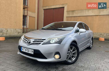 Седан Toyota Avensis 2013 в Коломиї