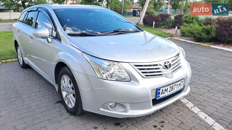 Універсал Toyota Avensis 2009 в Коростені