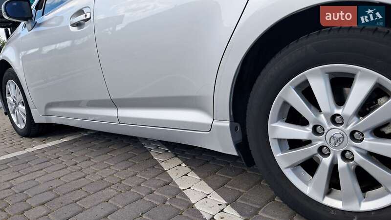 Універсал Toyota Avensis 2009 в Коростені