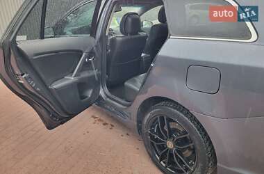 Універсал Toyota Avensis 2010 в 