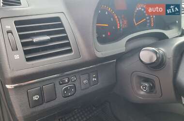 Універсал Toyota Avensis 2010 в 
