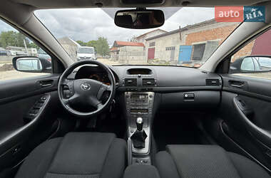 Універсал Toyota Avensis 2006 в 
