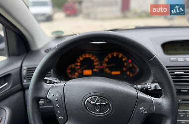 Універсал Toyota Avensis 2006 в 