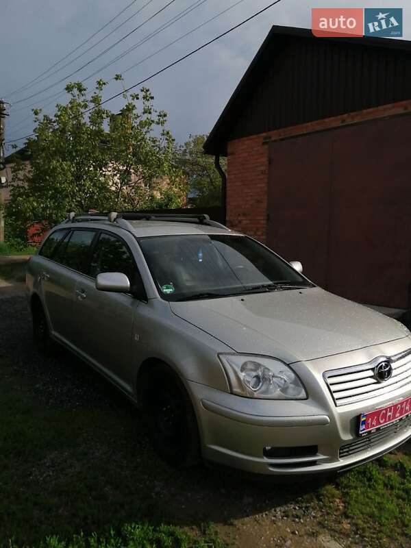 Универсал Toyota Avensis 2005 в Виннице