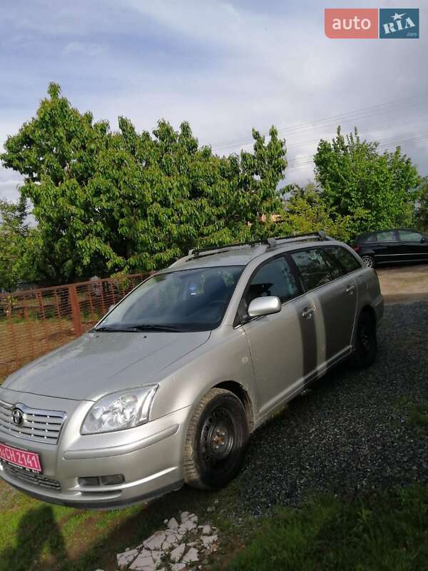 Универсал Toyota Avensis 2005 в Виннице