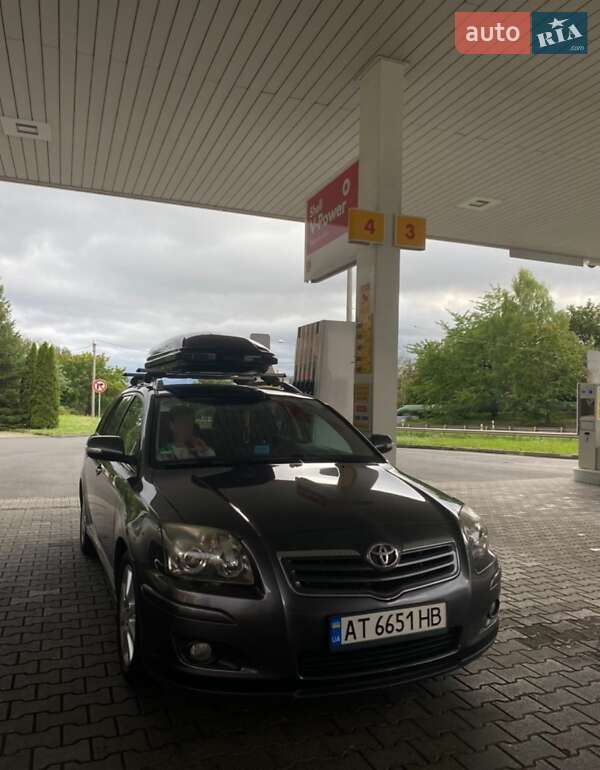 Универсал Toyota Avensis 2007 в Коломые