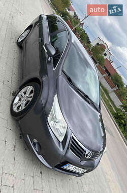 Універсал Toyota Avensis 2009 в Львові