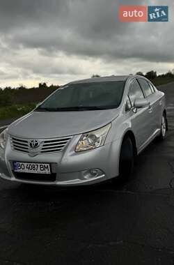 Седан Toyota Avensis 2011 в Бару