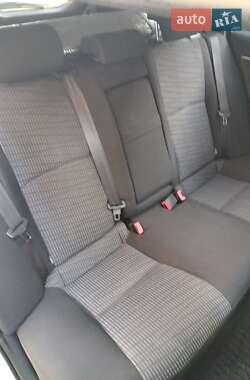 Универсал Toyota Avensis 2010 в 