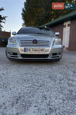Універсал Toyota Avensis 2006 в Хмельницькому
