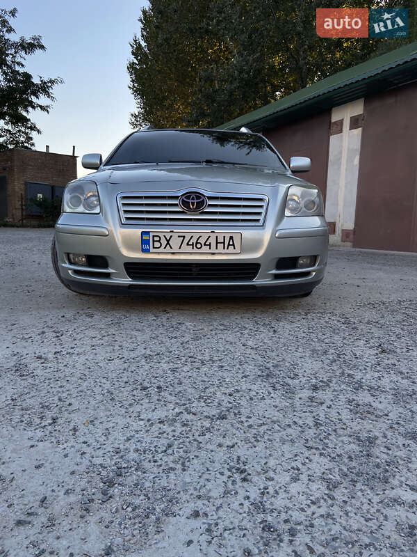 Універсал Toyota Avensis 2006 в Хмельницькому фото Універсал Toyota Avensis 2006 в Хмельницькому