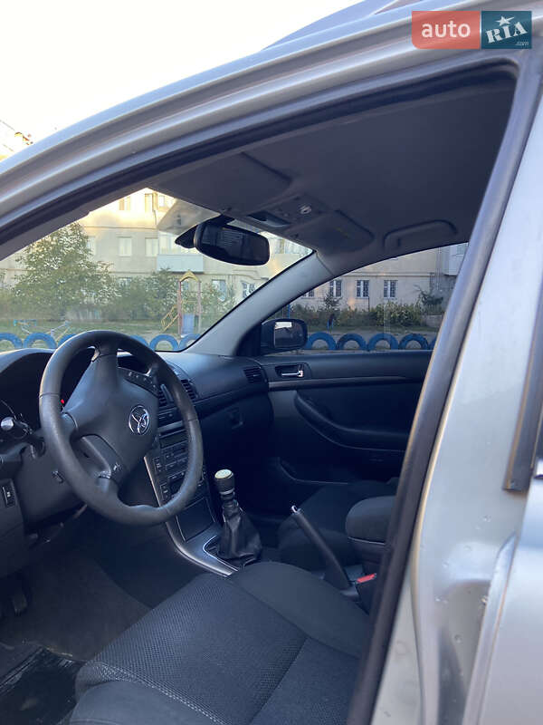 Універсал Toyota Avensis 2006 в Хмельницькому фото 10 Універсал Toyota Avensis 2006 в Хмельницькому