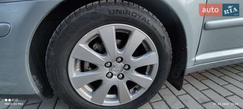 Універсал Toyota Avensis 2007 в Городку