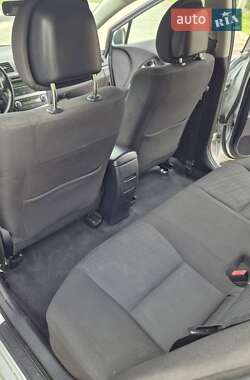 Универсал Toyota Avensis 2008 в 