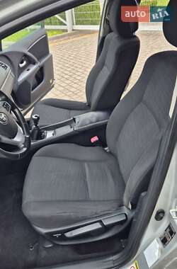 Универсал Toyota Avensis 2008 в 