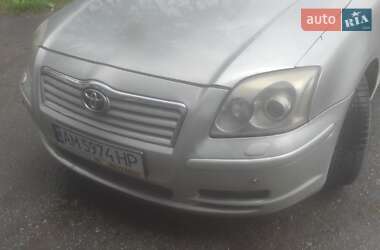 Універсал Toyota Avensis 2005 в 