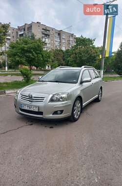 Універсал Toyota Avensis 2008 в Калуші