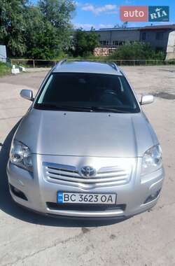 Универсал Toyota Avensis 2008 в Трускавце