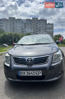 Седан Toyota Avensis 2011 в 