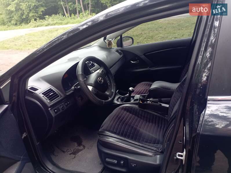 Универсал Toyota Avensis 2009 в Владимире фото 4 Универсал Toyota Avensis 2009 в Владимире