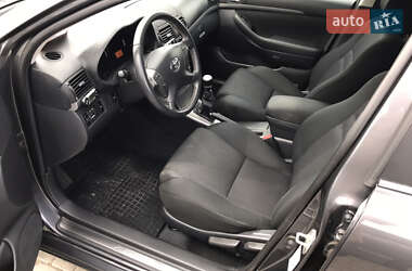 Универсал Toyota Avensis 2007 в 