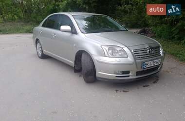 Седан Toyota Avensis 2004 в Бердичеве