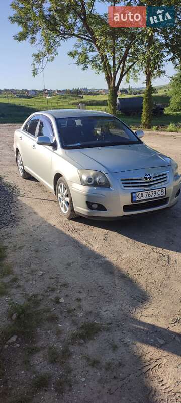 Седан Toyota Avensis 2008 в Кам'янець-Подільському