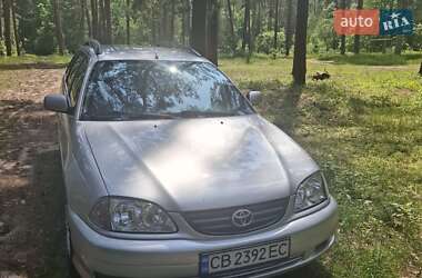 Универсал Toyota Avensis 2001 в Прилуках
