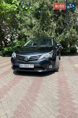 Toyota Avensis 2012 Toyota Avensis 2012