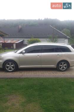 Універсал Toyota Avensis 2006 в Львові
