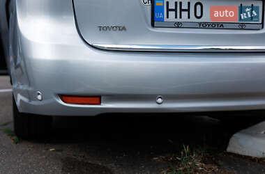 Универсал Toyota Avensis 2009 в 