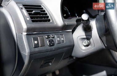 Универсал Toyota Avensis 2009 в 