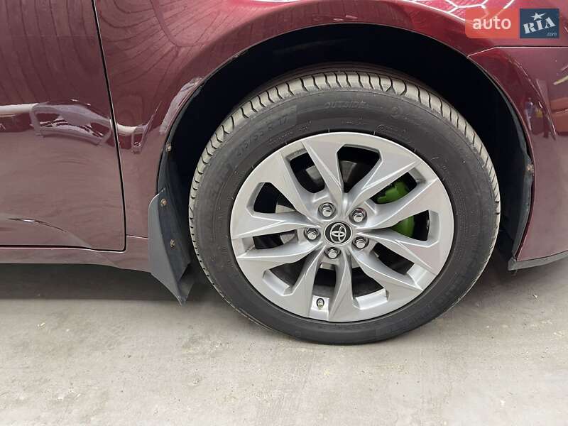 Универсал Toyota Avensis 2012 в Киеве фото 12 Универсал Toyota Avensis 2012 в Киеве