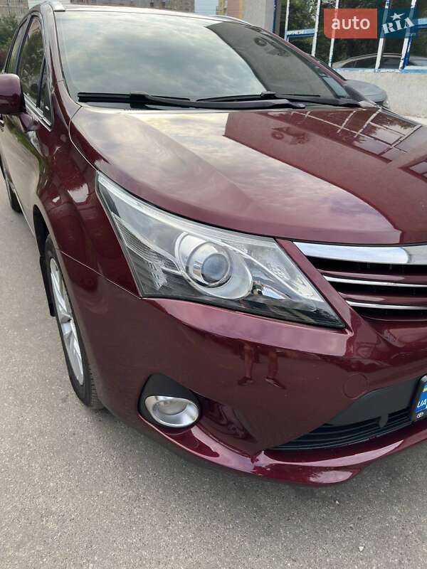 Универсал Toyota Avensis 2012 в Киеве фото 31 Универсал Toyota Avensis 2012 в Киеве