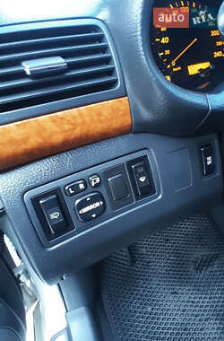 Седан Toyota Avensis 2006 в 