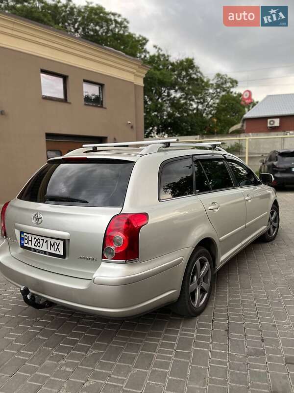 Универсал Toyota Avensis 2006 в Одессе