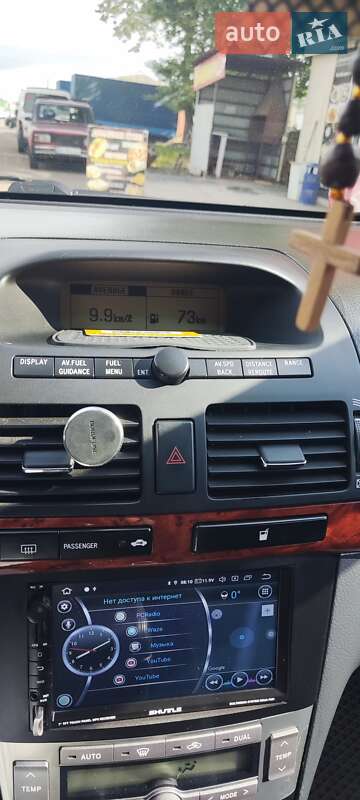 Седан Toyota Avensis 2004 в Одесі