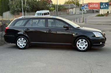 Универсал Toyota Avensis 2004 в 
