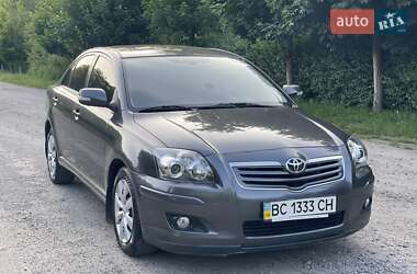 Седан Toyota Avensis 2008 в 