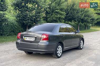 Седан Toyota Avensis 2008 в 