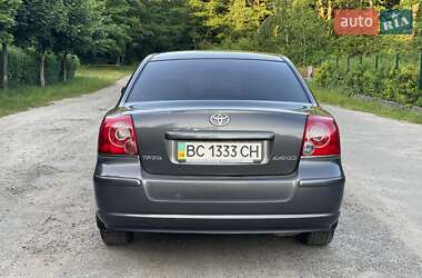 Седан Toyota Avensis 2008 в 