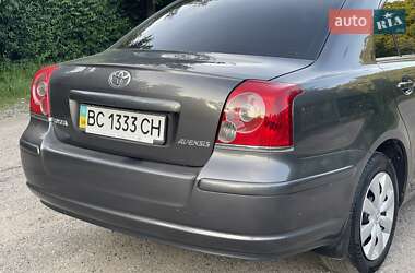 Седан Toyota Avensis 2008 в 