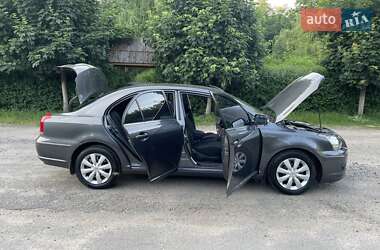 Седан Toyota Avensis 2008 в 